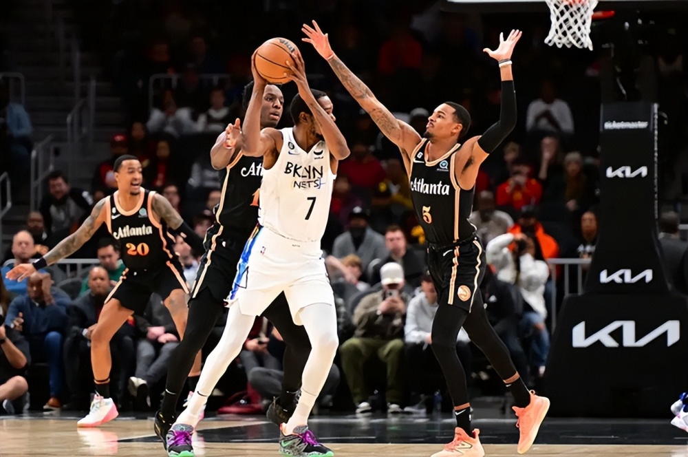  德罗赞关键罚球命中，马刺最后时刻险胜国王